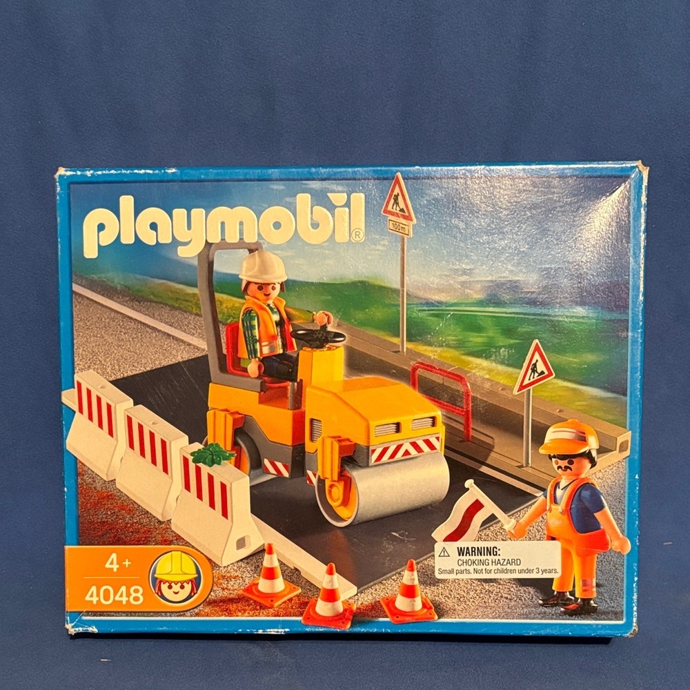 4048 Playmobil construction site: compressor roller & road site (2007) NIB